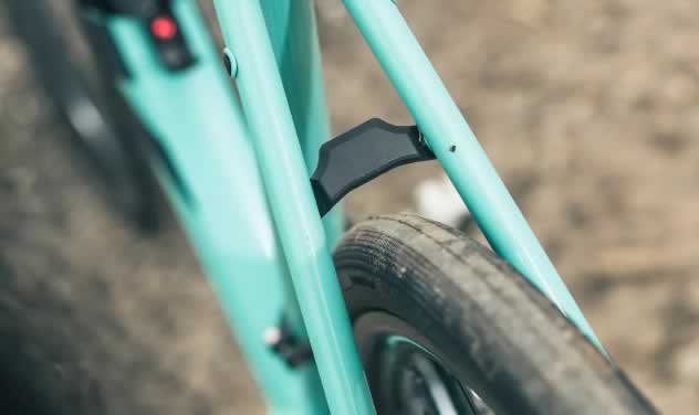 На современные шоссейные велосипеды с дисковыми тормозами можно устанавливать шины шириной до 40 мм.