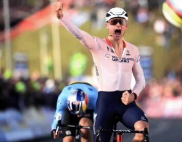 Матье ван дер Поэль завоевал свой пятый титул чемпиона мира по циклокроссу в Хугерхайде в прошлом сезоне