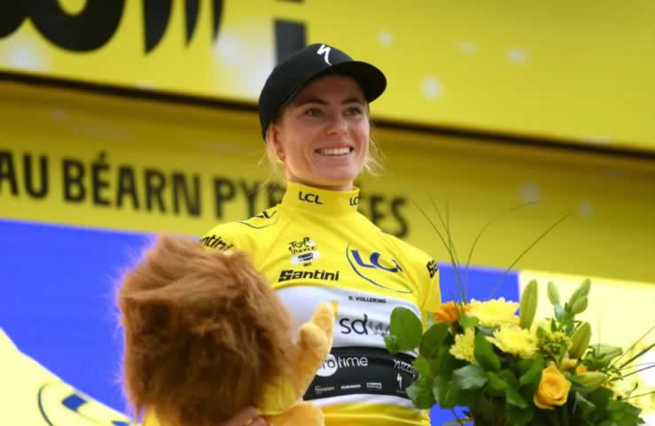 Деми Воллеринг выиграла женский "Тур де Франс" 2023 года