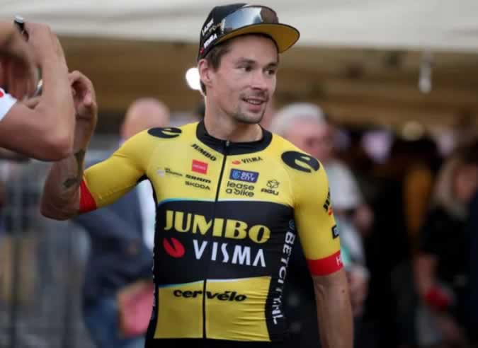 Примож Роглич на своей последней гонке за Jumbo-Visma, Il Lombardia