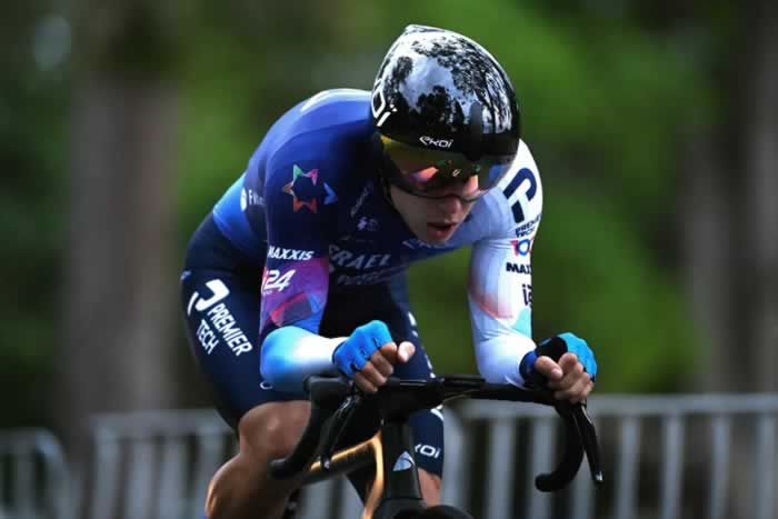 Корбин Стронг на прошлогодней велогонке Tour Down Under