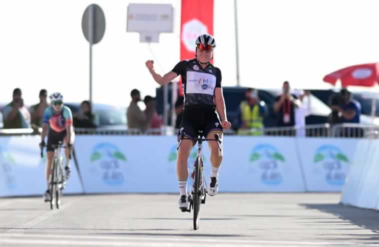 Лотте Копецки (SD Worx-ProTime) одерживает победу на третьем этапе Тура ОАЭ 2024