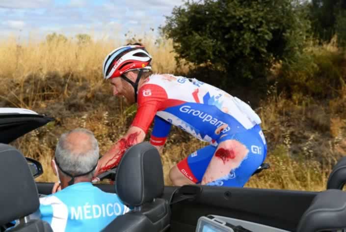 Унзуэ предлагает заменить травмированных гонщиков на первой неделе Тур де Франс