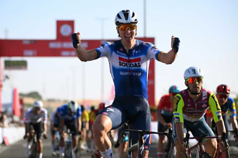 Тим Мерлье выиграл стартовый этап Тура по ОАЭ 2024