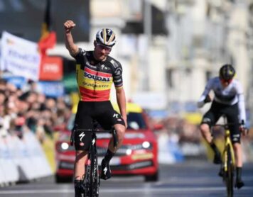 Ремко Эвенепул выиграл восьмой этап Париж-Ницца 2024