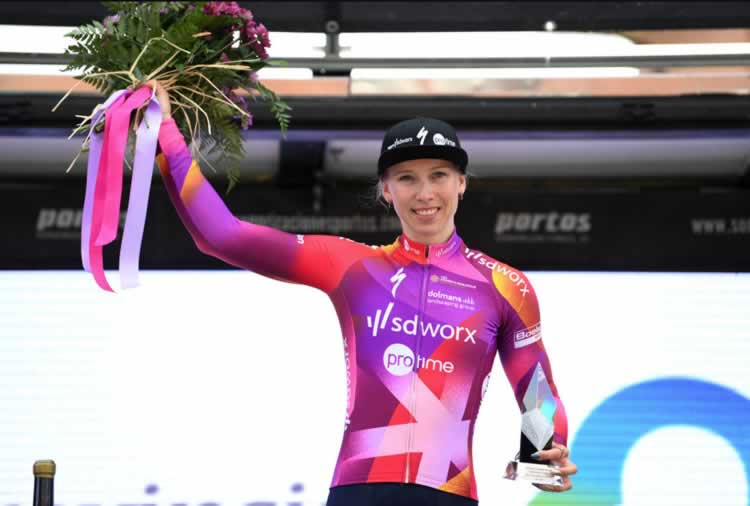 Лорена Вибес победила на третьем этапе Вуэльты в Бургосе
