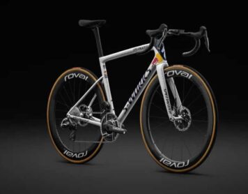 Велосипед Red Bull-Bora-Hansgrohe Tarmac SL8 выглядит фантастически, готов к полету на Тур де Франс и имеет пугающую цену