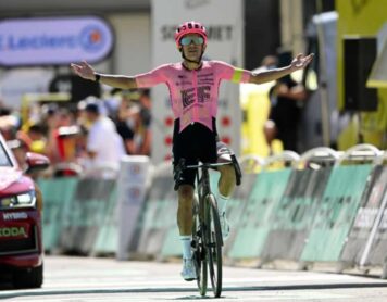 Тур де Франс 2024: Ричард Карапаз (EF Education-EasyPost) в одиночку преодолевает последний подъем и одерживает победу на 17-м этапе